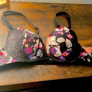 Torrid 40B push up bra